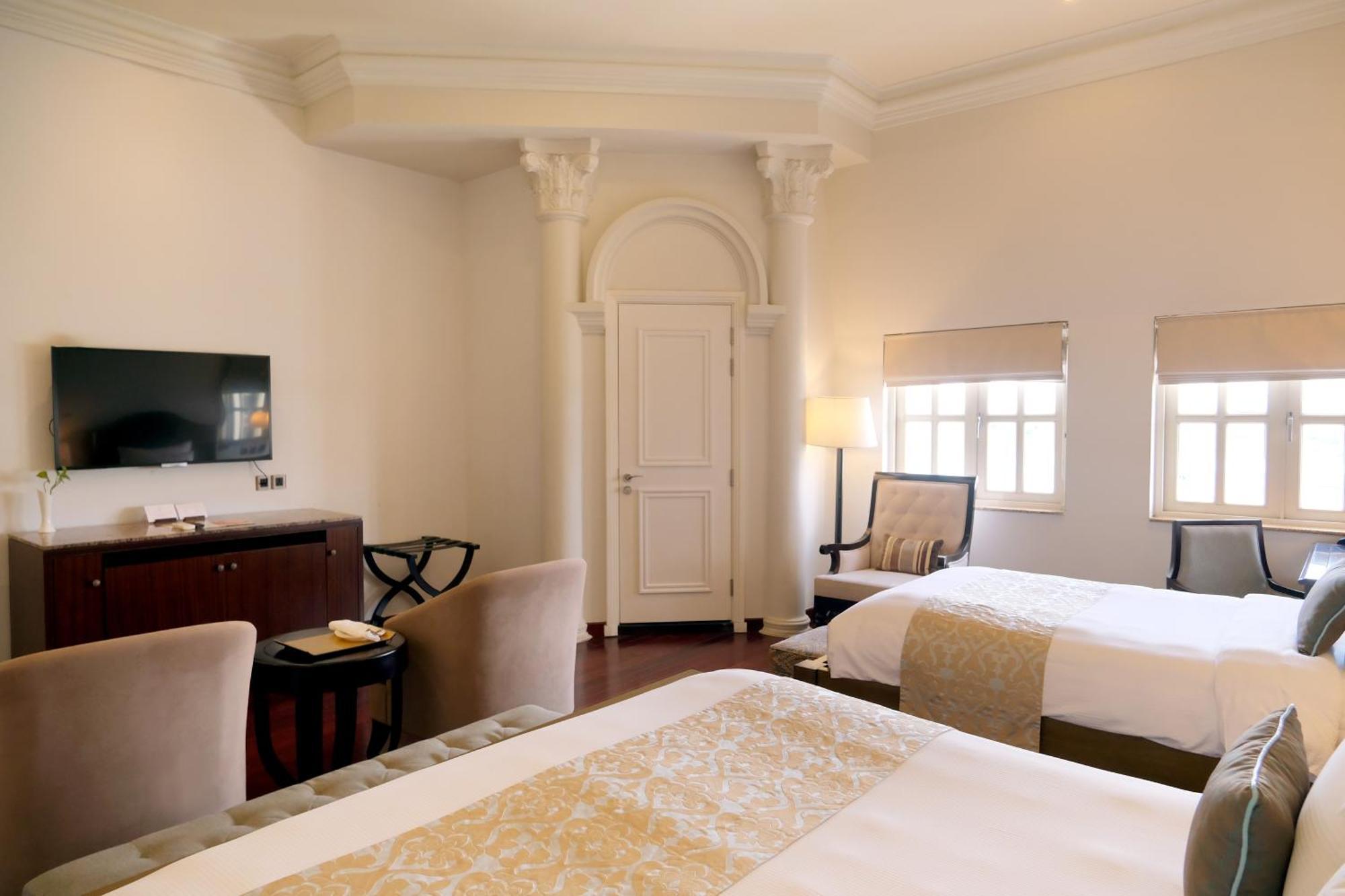 Executive Triple Room